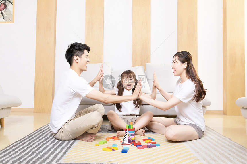 幸福家庭生活亲子图片
