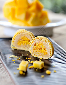 蛋黄酥芒果千层素材高清图片