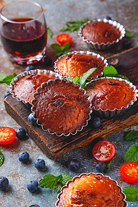 蓝莓玛芬蛋糕蓝莓甜品背景