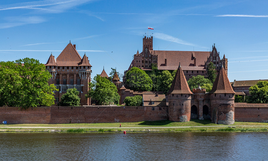 波兰著名旅游景点马尔城堡图片