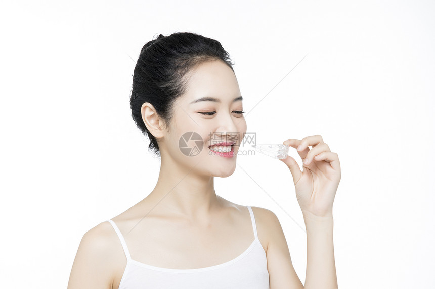 口腔牙齿护理女性图片