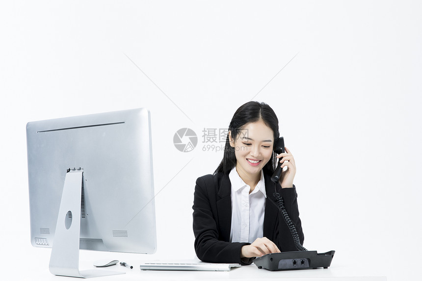 商务女性工作电话交谈图片
