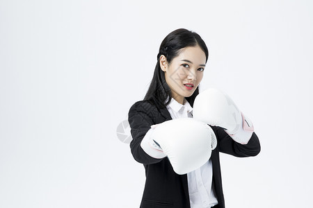 商务女性力量拳击图片