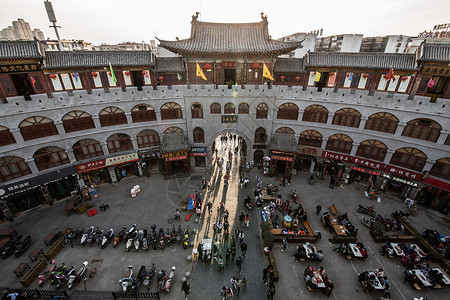 洛阳古城丽景门背景图片