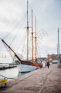 芬兰赫尔辛基码头中世纪船舶背景