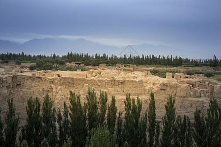 吐鲁番吐峪沟景区背景