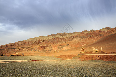 吐鲁番维吾尔族吐鲁番火焰山风光背景