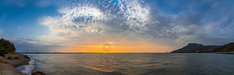 狗与海高雄港口的海景背景