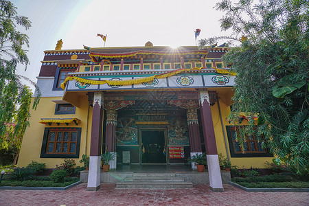 尼泊尔蓝毗尼寺庙背景图片