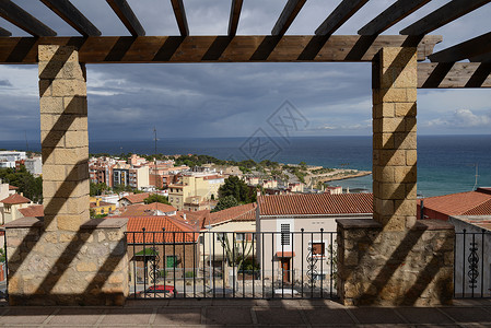 西班牙加泰罗尼亚地区地中海岸小镇塔拉戈纳古城高清图片