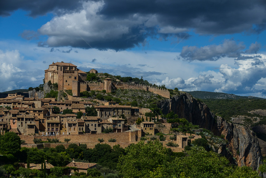 西班牙阿拉贡地区号称最美西班牙村庄阿克萨尔村图片