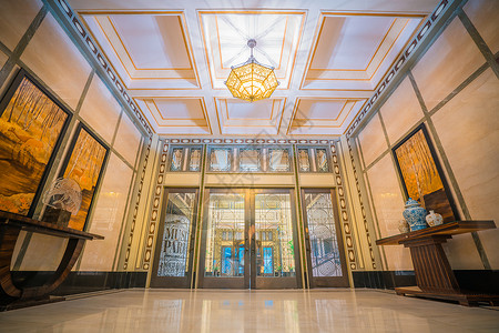 上海和平饭店建筑装饰高清图片