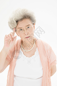 老年奶奶不高兴高清图片