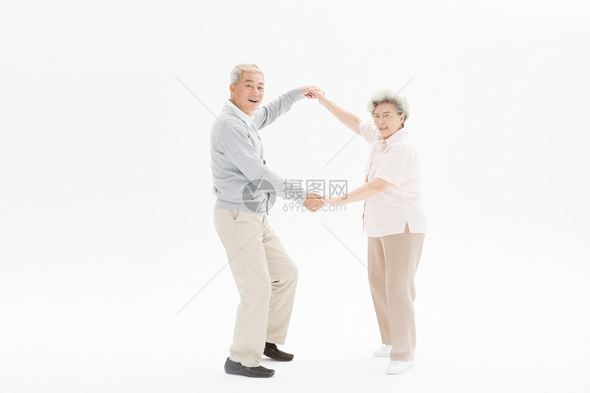 老年夫妇跳舞图片
