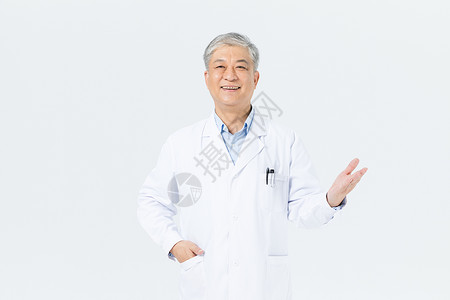 医生站姿老年男性医生形象背景