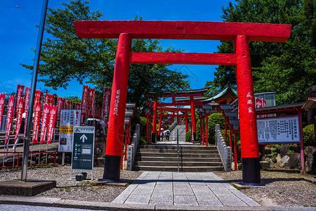 鸟居门日本爱知县犬山市犬山神社背景