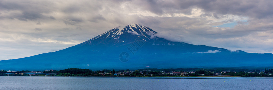 石角河口日本富士山河口湖背景