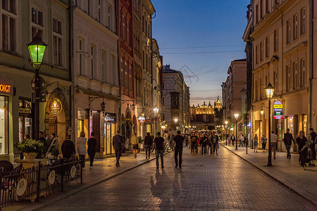 克拉科夫出售波兰旅游城市克拉科夫城市夜景背景