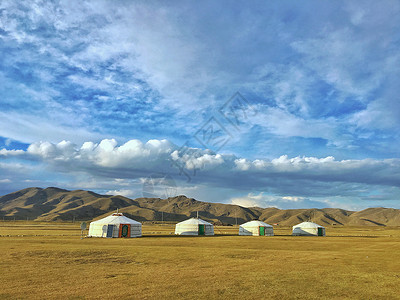 蒙古包秋天壮阔的内蒙古秋季大草原风光背景