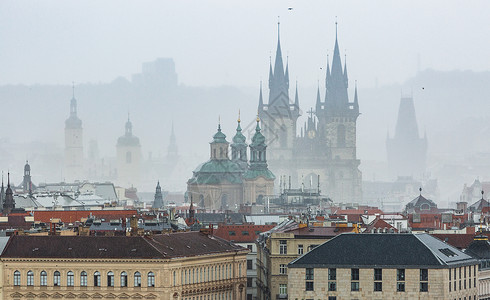 俯瞰捷克布拉格城市风光图片