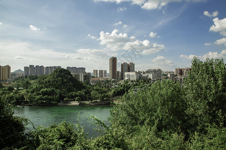 贵阳全景爽爽贵阳的夏天蓝天白云青山绿水背景