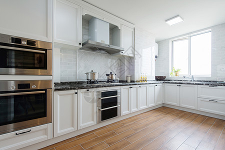 不锈钢清洁欧式厨房效果图设计图片