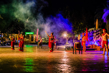 泰国舞清迈动物园演出背景
