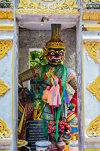清迈双龙寺门神背景图片