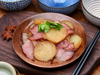 土豆回锅肉炒腊肉背景