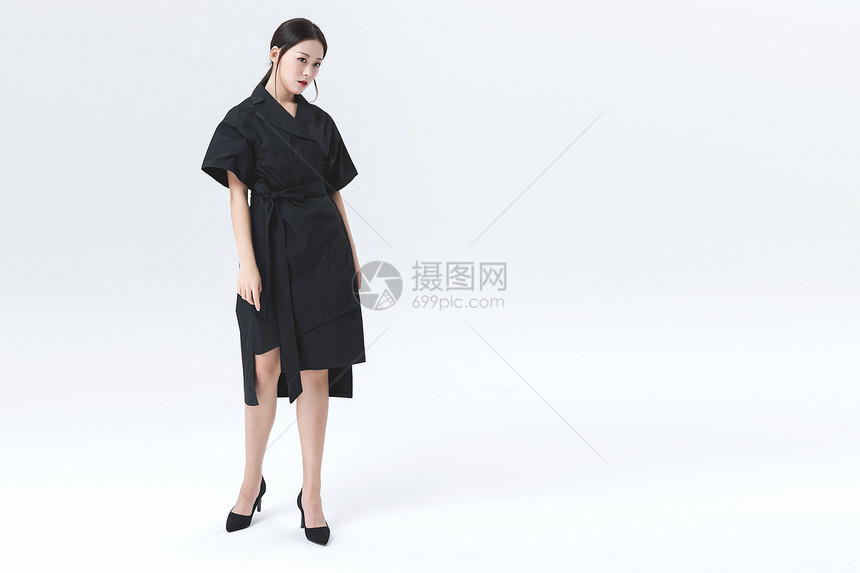 性冷淡美女服装图片