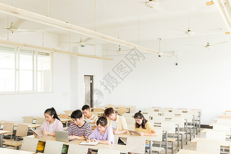 课程招生大学生教室学习背景