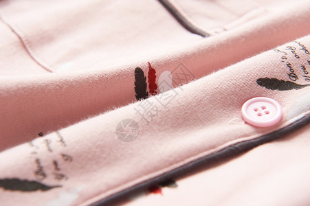 粉红色按钮标签女士纯棉睡衣背景