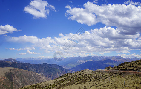 高原雪地西藏波密雪山背景