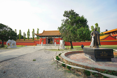 尼泊尔蓝毗尼中华寺中国寺庙背景图片