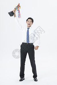 商务男性胜利奖杯图片