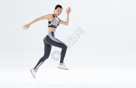 运动健身跳跃女性高清图片