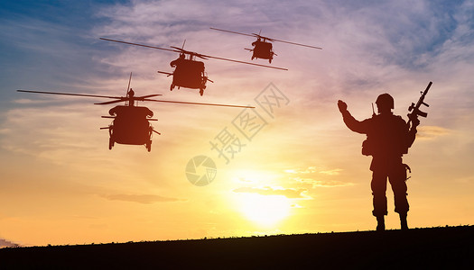 直升机驾驶军事演习设计图片