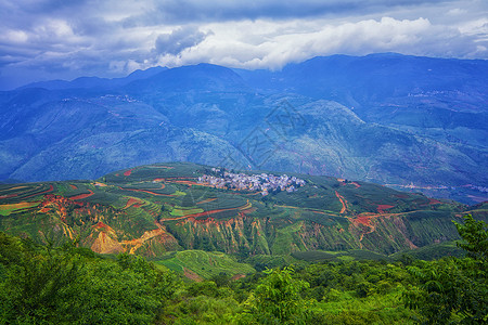 云南东川高原红土地背景图片