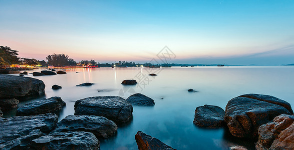 柬埔寨西哈努克港-静谧海海滩背景