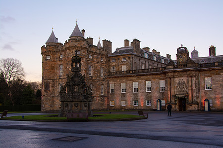 英国苏格兰爱丁堡荷里路德宫背景