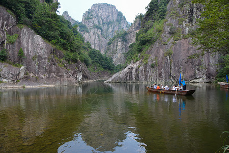 石栀岩风景区地标风光图片