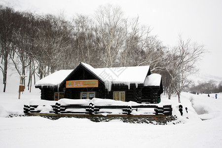 冬天小木屋雪景插画长白山的小木屋背景