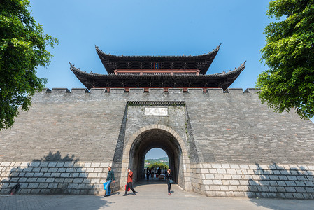 江西赣州古城门背景图片