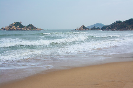 海滩上拍摄汕头热门景点南澳岛背景