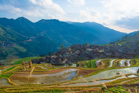 贵州黔东南苗族侗族自治州月亮山梯田高清图片