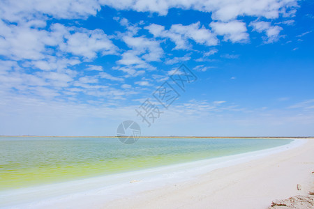 藏族唐卡青海省海西蒙古族藏族自治州茶卡盐湖背景