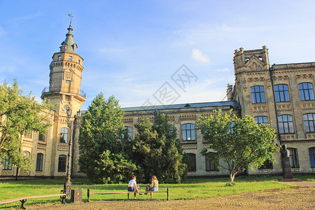 学校楼乌克兰大学校园背景