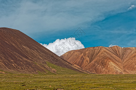 拉萨格尔木拉萨-格尔木天空背景