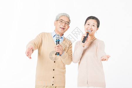 幸福的老年夫妻唱歌图片