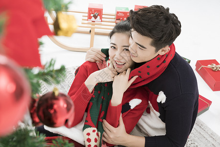圣诞甜蜜情侣背景图片